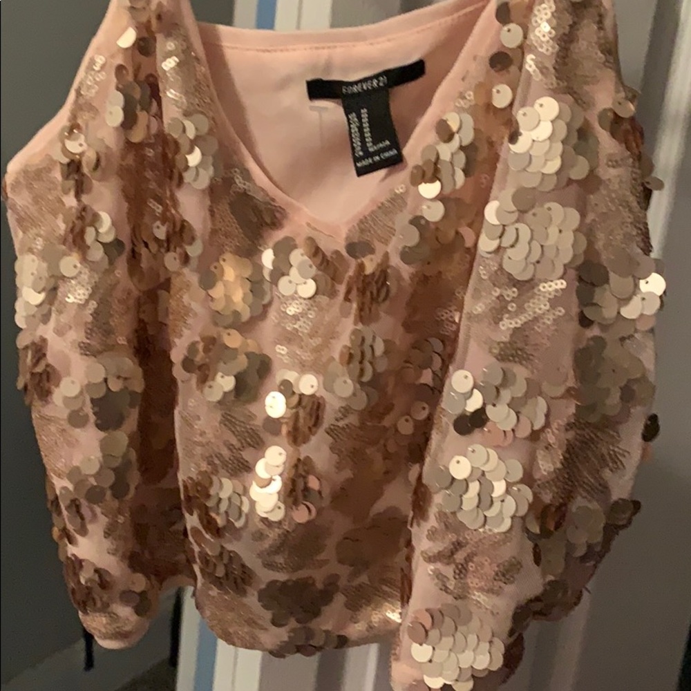 Forever 21 cute crop tank